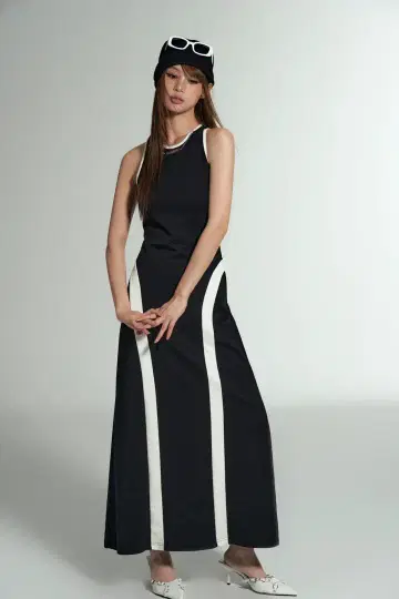 andwang 라인 롱 원피스