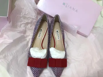 DIANA 리본 트위드 로퍼 펌프스
