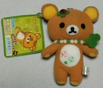 리락쿠마 브로치 리락쿠마 클로버 무당벌레