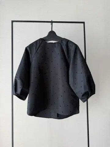 SATOKA 데이지 블라우스