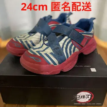 귀멸의 칼날 아카자 24cm EE 스니커즈 슥슥