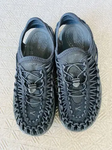 KEEN 스포츠 샌들 블랙