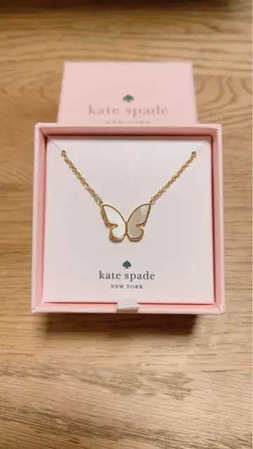 kate spade 나비 모티브 목걸이