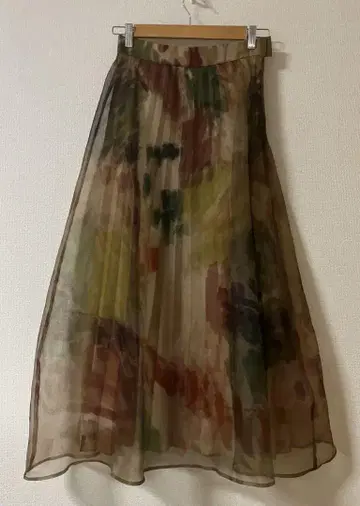 쉬폰 멀티 컬러 플리츠 스커트 AMERI WILLOW PRINT