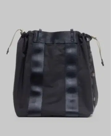 백 단독 TOPOLOGIE SUMMIT TOTE MEDIUM
