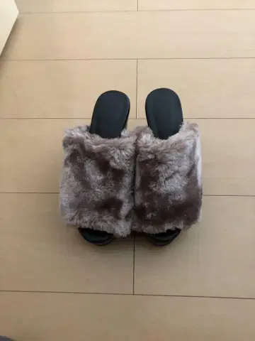 퍼 샌들