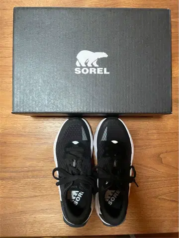 SOREL 스니커즈 블랙