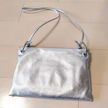 유나이티드 애로우즈 실버 숄더백