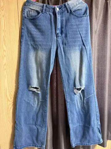 데미지 가공 와이드 레그 데님 팬츠