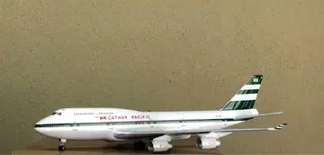 1/400 CATHAY PACIFIC B747-400 리스 페인팅 모델