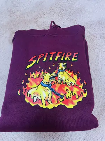 SPITFIRE 개와 불꽃 후드티 택 포함 새상품