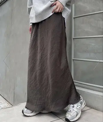 차오패닉 티피 스타일업 새틴 스커트 새상품