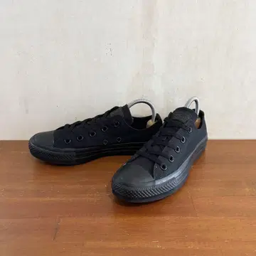 새상품급 컨버스 올스타 22.5cm 블랙 캔버스