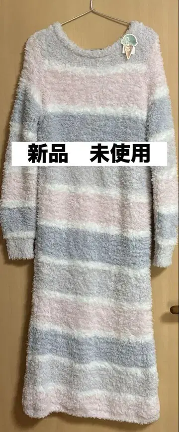 피케 블루 계열 스트라이프 룸웨어 F