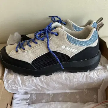 HI-TEC 하이테크 AORAKI II WP 아오라기 스니커즈