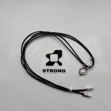 STRONG 스트롱 VOID LEATHER NECKLACE