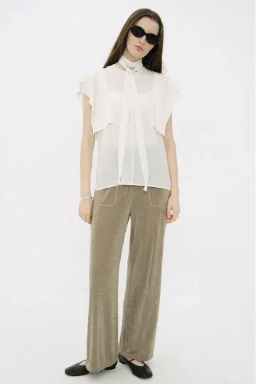 Clane SQUARE SLEEVE BLOUSE 블라우스