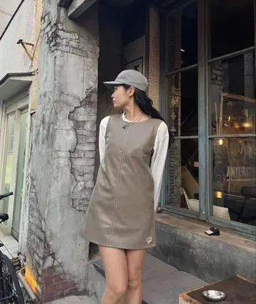 HTH 인조 가죽 스티치 원피스