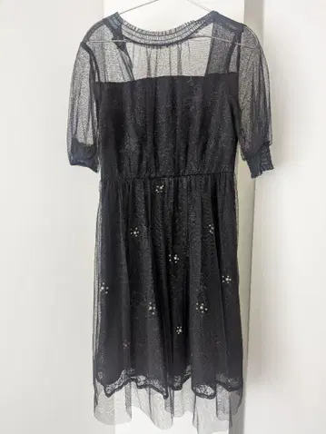 새상품 MELROSE 멜로즈 블랙 레이스 드레스 펄 장식