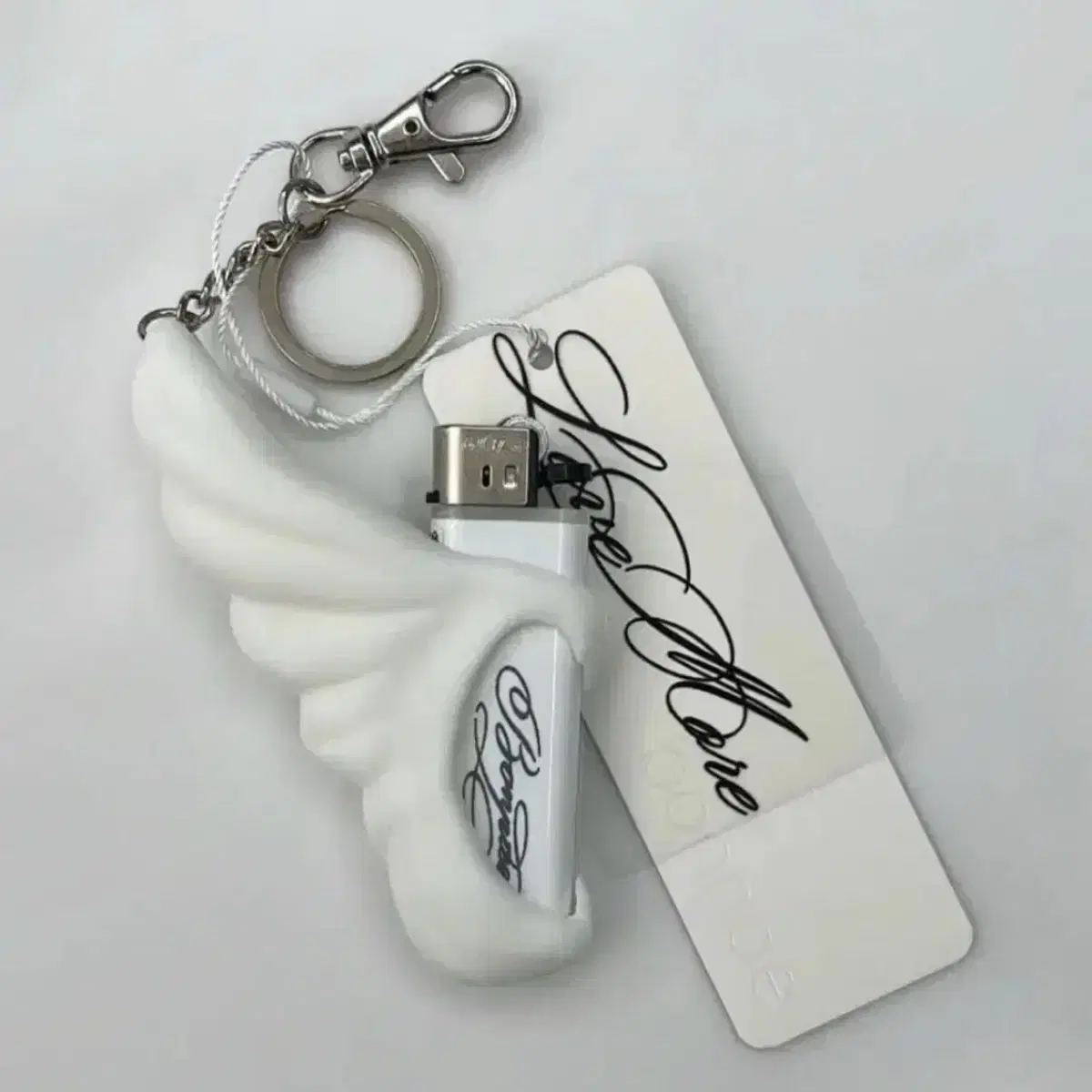 【BONNAE】Wing lighter key ring Bonnae Wing lighter key chain lighter on Bunjang Global Site.