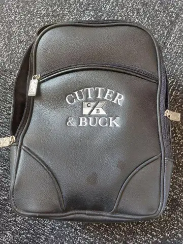 Cutter & Buck 블랙 백