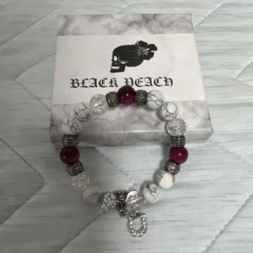 BLACK PEACH 비즈 팔찌