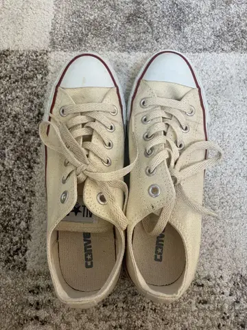 CONVERSE 스니커즈, 몇 번 착용