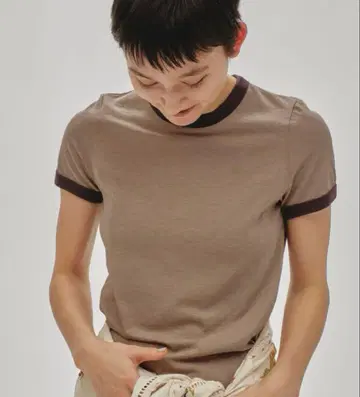 내추럴 반팔 티셔츠 사이즈 F