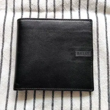 BALLY 블랙 가죽 접이식 지갑
