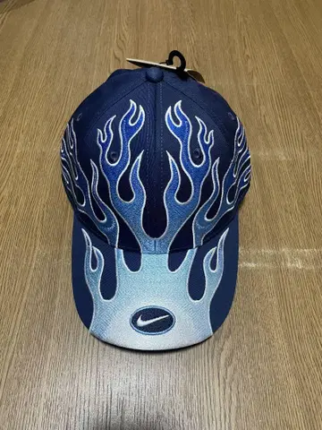 나이키 스트럭처드 OG 프레임 캡