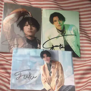 사카요리 후타 친필 사인 브로마이드