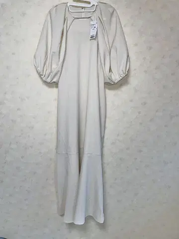 어반 리서치 택 볼룬 슬립 원피스