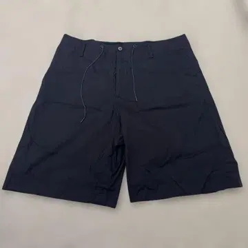 FUMITO GANRYU 네이비 숏 팬츠