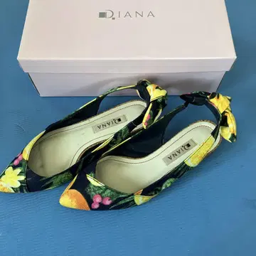 Diana 플라워 프린트 스틸레토 힐