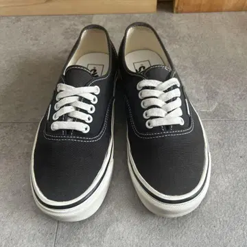 VANS 오센틱 아나하임 44DX