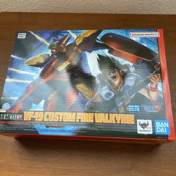 HI-METAL R VF-19 개조 파이어 발키리