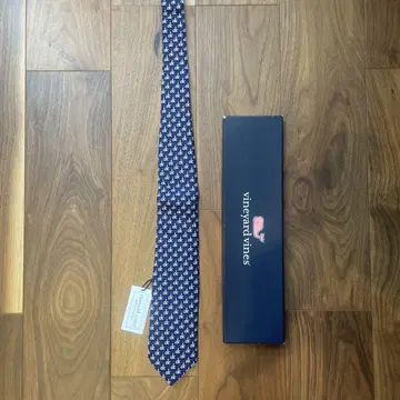 vineyard vines 네이비 넥타이