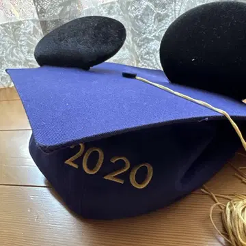 디즈니 2020년 졸업식용 캡