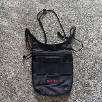 브리핑 DAY TRIPPER MINI SL 사코슈