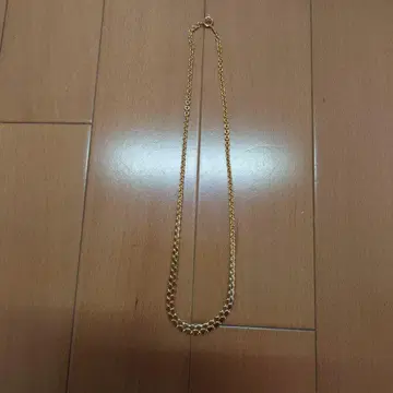 골드 체인 목걸이