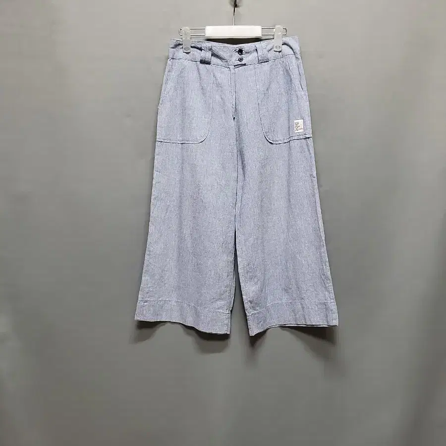 ★YEEL★ MULTI-ZIPPER NYLON PANTS yeel MULTI-ZIPPER NYLON PANTS on Bunjang Global Site.