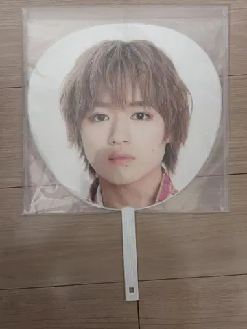 오쿠라 타카토 부채