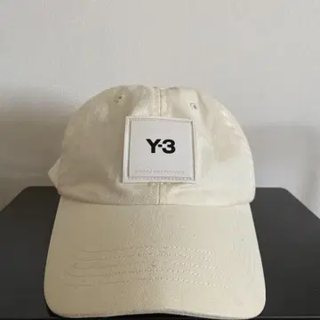 Y-3 크림색 캡 조정 가능