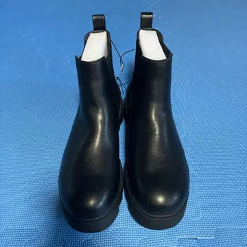 새상품 지유 청키 솔 사이드 고어 부츠 27cm