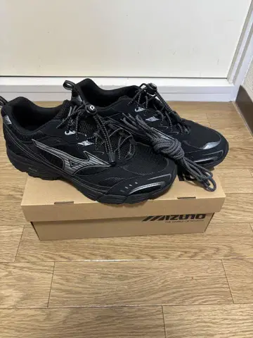 [새상품급] MIZUNO MXR DIGA2468 블랙 27cm