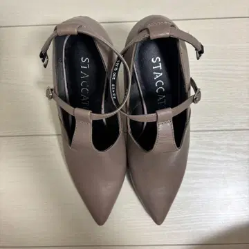 STACCATO 브라운 스틸레토 힐