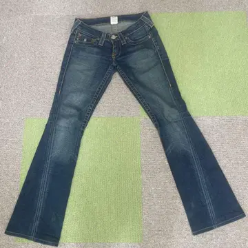 TRUE RELIGION 부츠 컷 데님 24인치