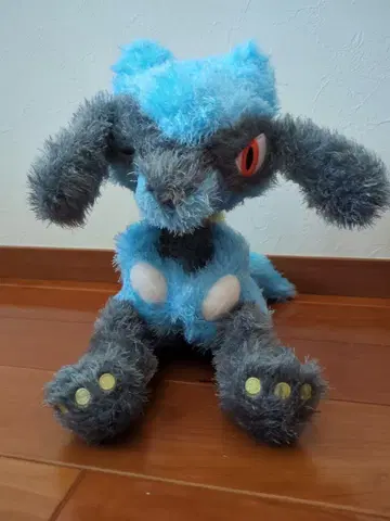 루카리오 봉제 인형
