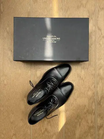 UNITED ARROWS LEATHER CAPTOE/신발