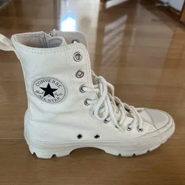 CONVERSE ALL STAR 화이트 하이컷 부츠